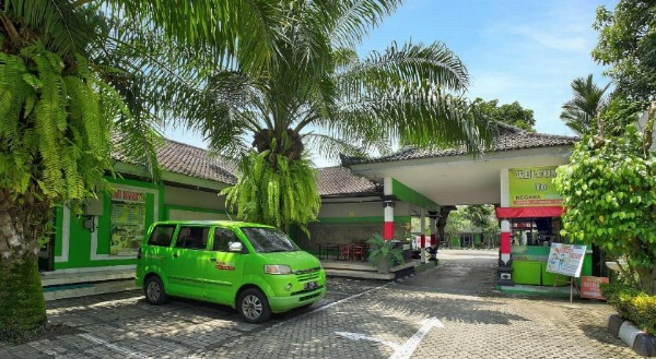 Hardys Hotel Negara image 16